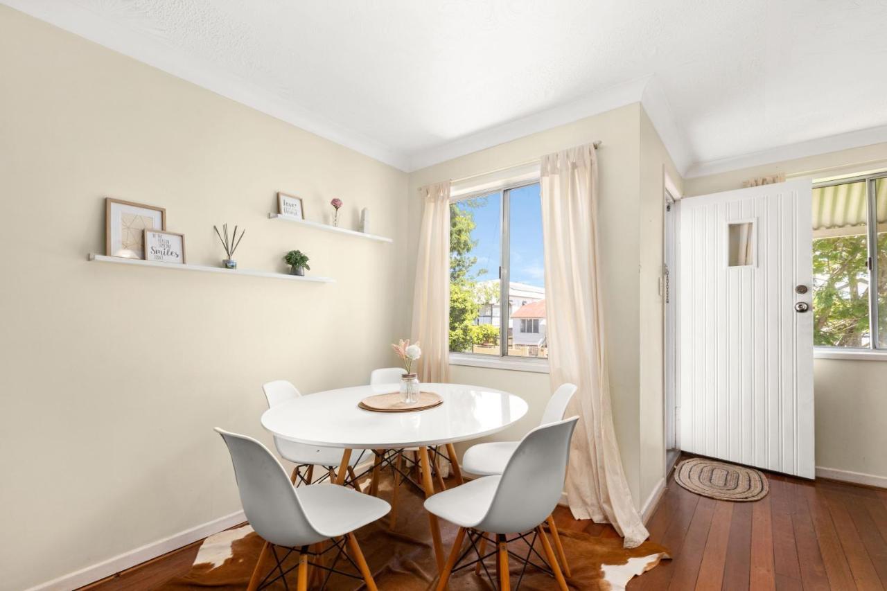 Kozyguru Albion Charming House With 3 Bedroom Parking -Qal035 브리즈번 외부 사진